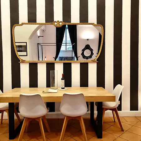 Chic Mamma Luxury Loft 아파트